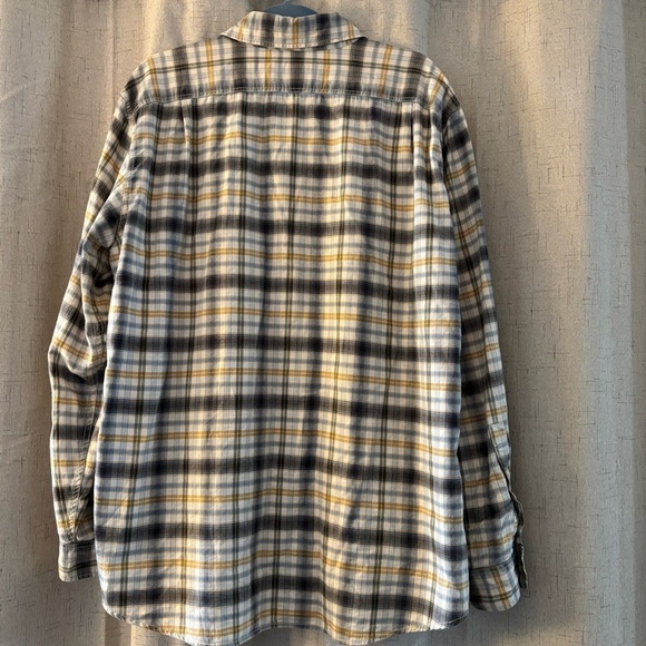 Eddie Bauer Relaxed Fit Plaid Long Sleeve Button Up Shirt Size Large Men’s - Picture 3 of 7